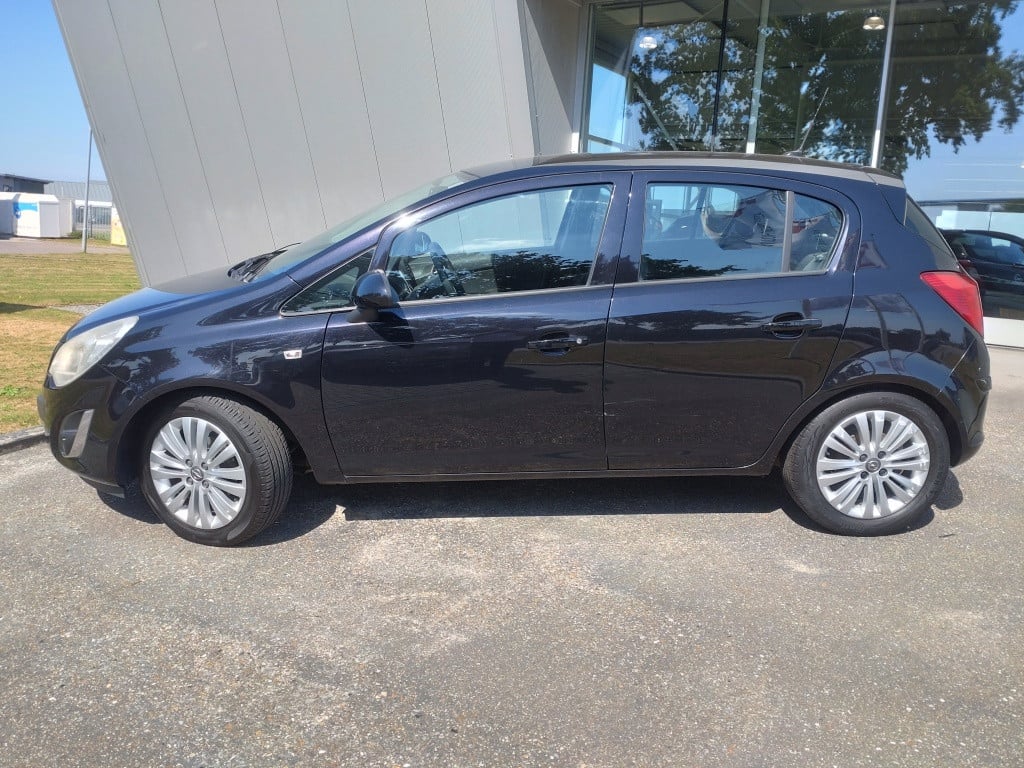 Opel Corsa 1.4-16v edition