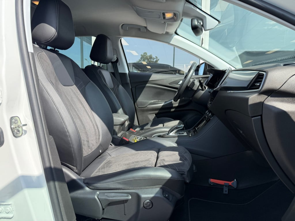 Opel Grandland X 1.2 turbo ultimate