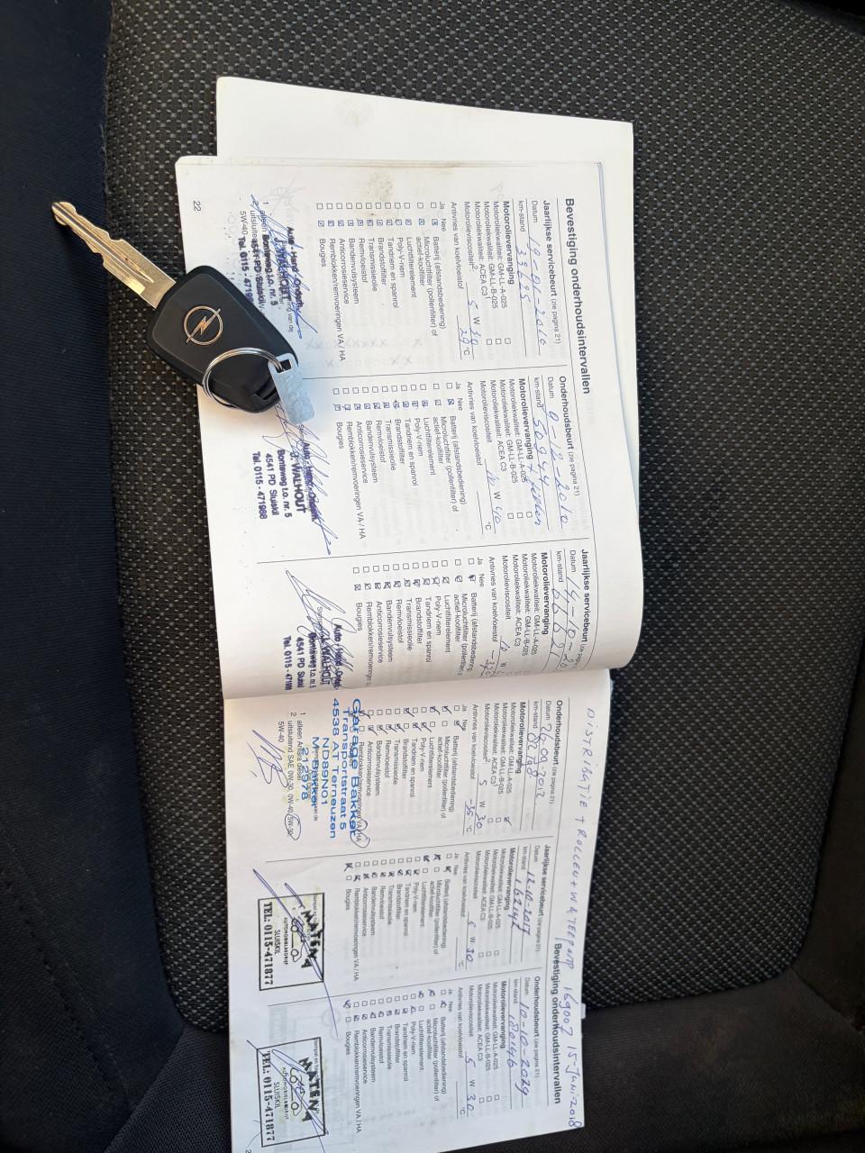 Opel Antara 2.4-16v Airco Navigatie PDC 4x4