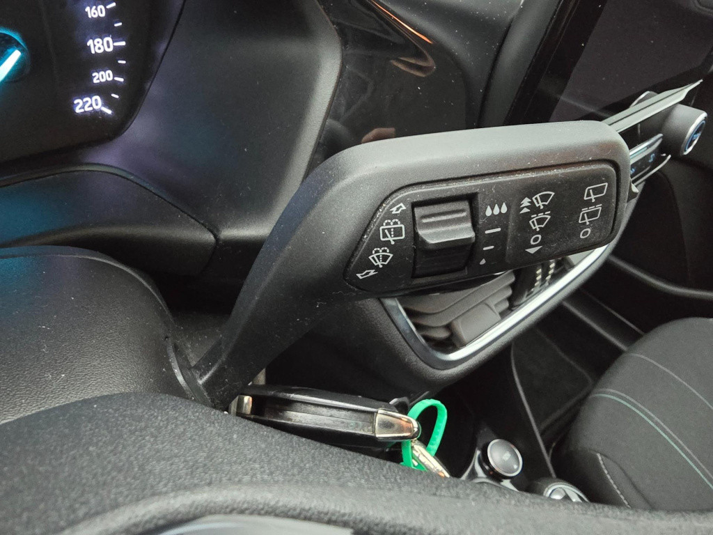Ford Fiesta occasion 1.1 trend met cruisecontrol en carplay | tweedehands f