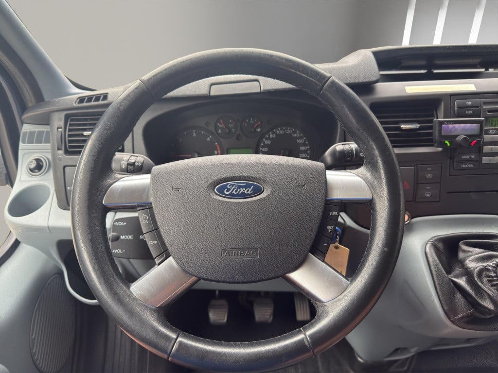 Ford Transit kombi 300s 2.2 tdci ambiente 9 persoons airco