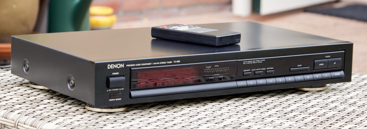 Denon TU-560 Tuner, zwart