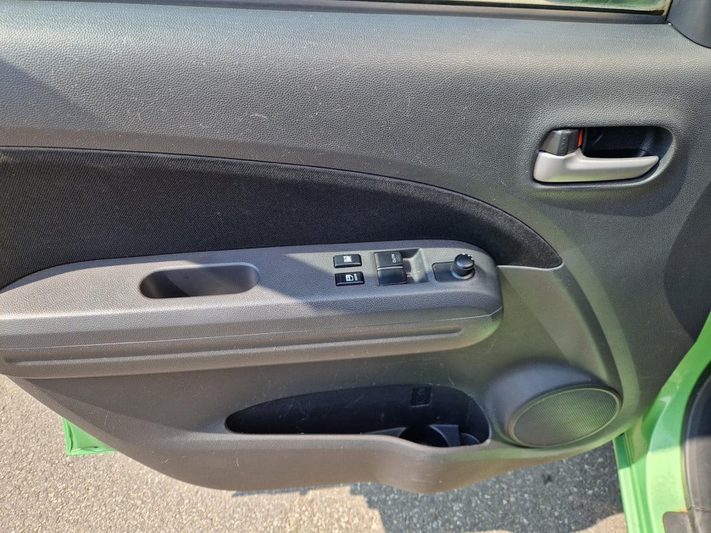 Suzuki Splash 1.0 exclusive