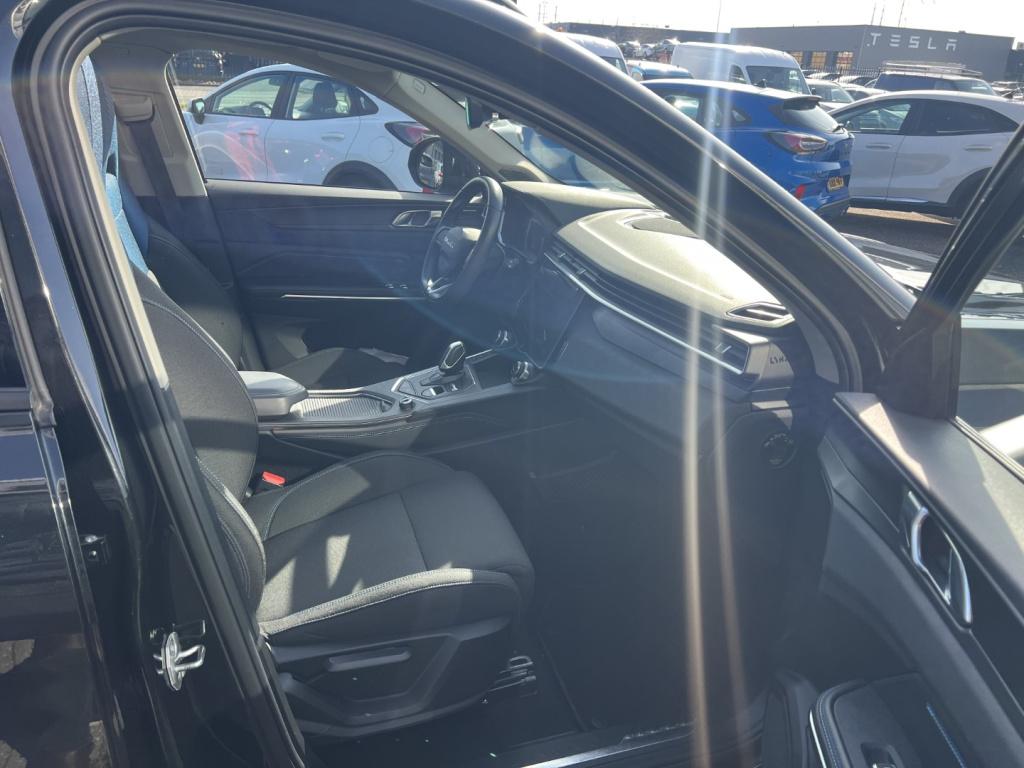 Lynk & Co 01 1.5 261pk phev 7dcth plug in hybrid , pano dak , 360gr camera 