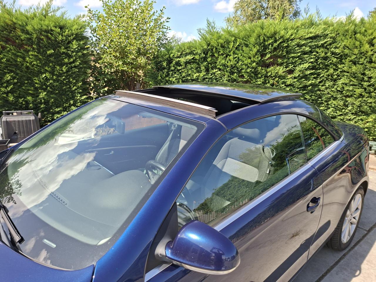 Vw Eos hardtop Cabrio met trekhaak