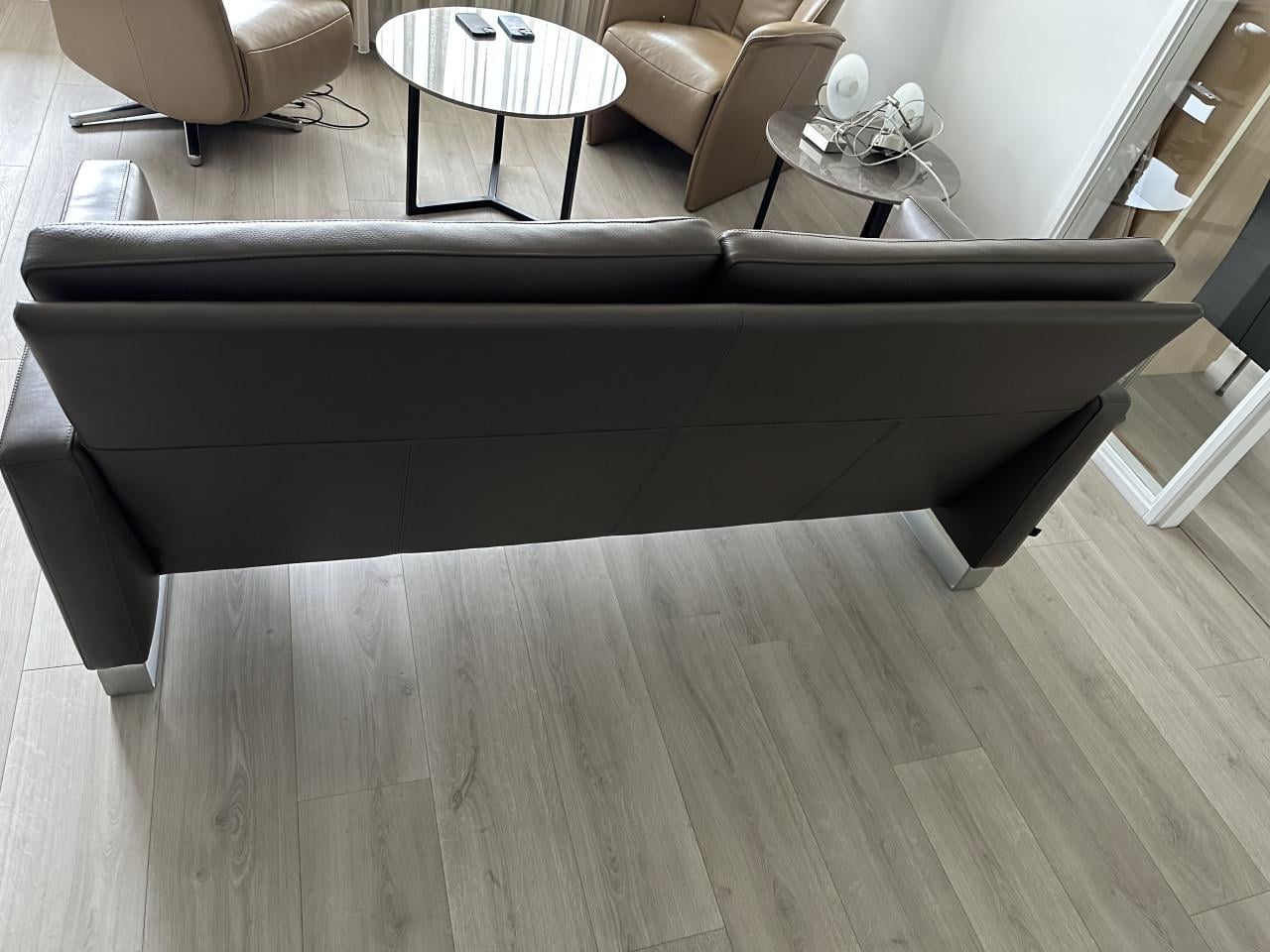 Mooie lederen bank - kwaliteitsleer - bruin