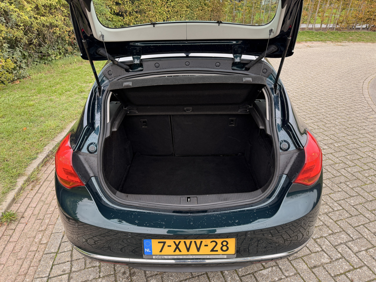 Opel Astra 1.4 Turbo - Elektrische ramen - Navi - Nieuwe APK