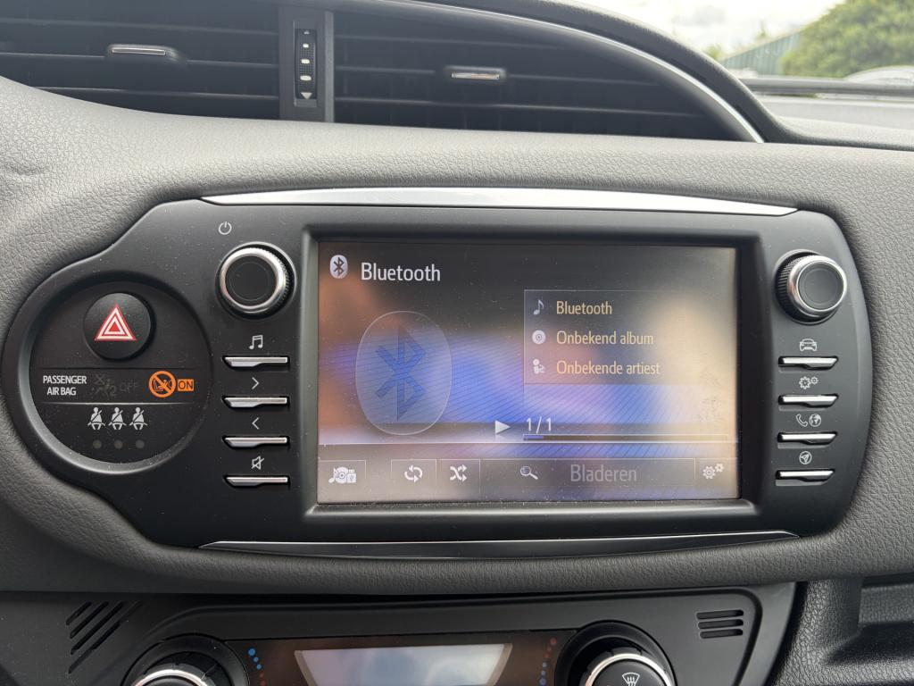 Toyota Yaris 1.5 hybrid aspiration automaat | nav | camera