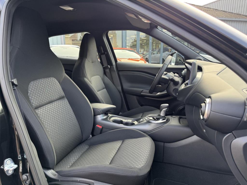 Nissan Juke 1.6 hybrid n-connecta € 7.250 voorraadkorting op=op