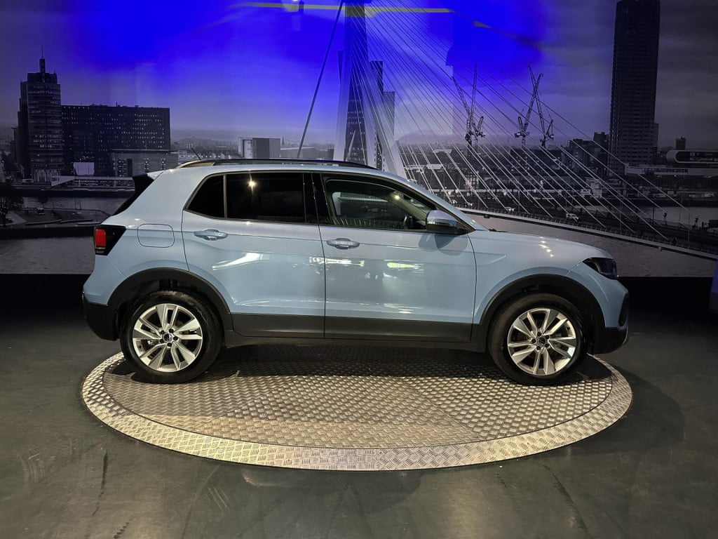 Volkswagen T-cross 1.0 tsi life edition *camera*appconnect*winterpack*