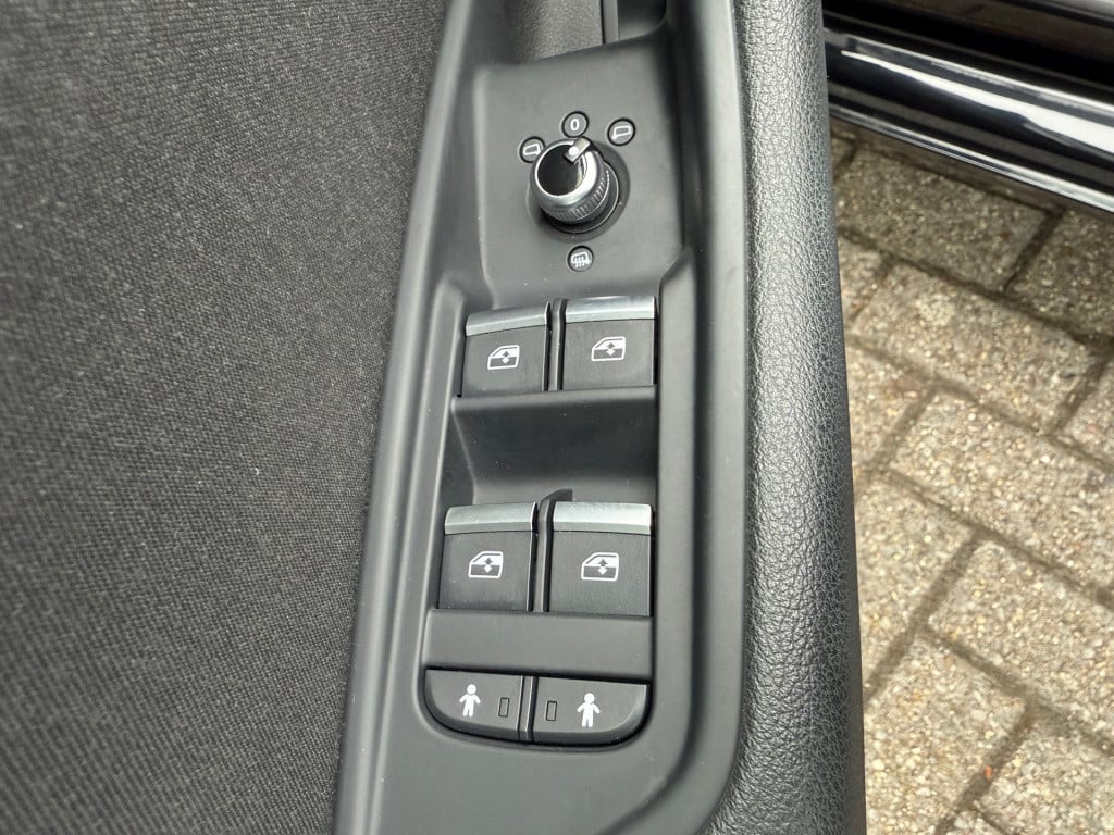 Audi A4 limousine 1.4 tfsi