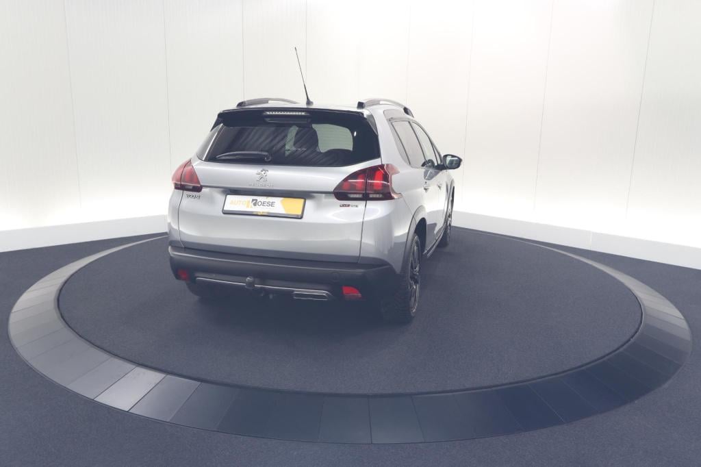 Peugeot 2008 puretech 110 eat6 gt | trekhaak | camera | panoramadak | apple