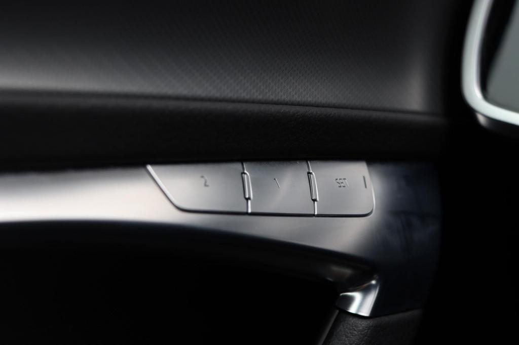 Audi A6 avant 45 tfsi business edition s-tronic 266pk