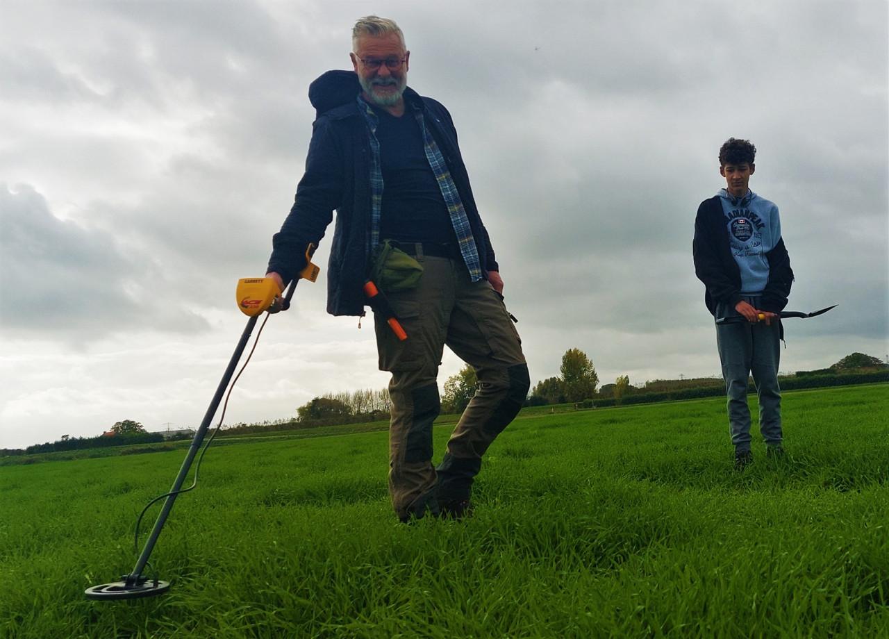 Metaaldetectie workshops op weilanden, akkers en boomgaarden