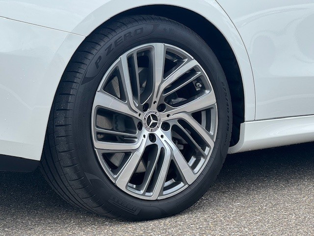 Mercedes-Benz E-Klasse estate 300 e avantgarde l panoramadak l burmester l 