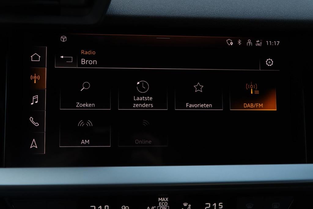 Audi A3 limousine 35 tfsi s edition 150pk s tronic