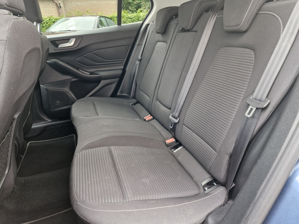Ford Focus 125 pk ecoboost hybrid titanium x business