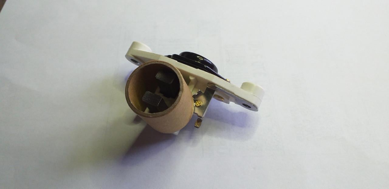 Dynamo Bosch spanningsregelaar