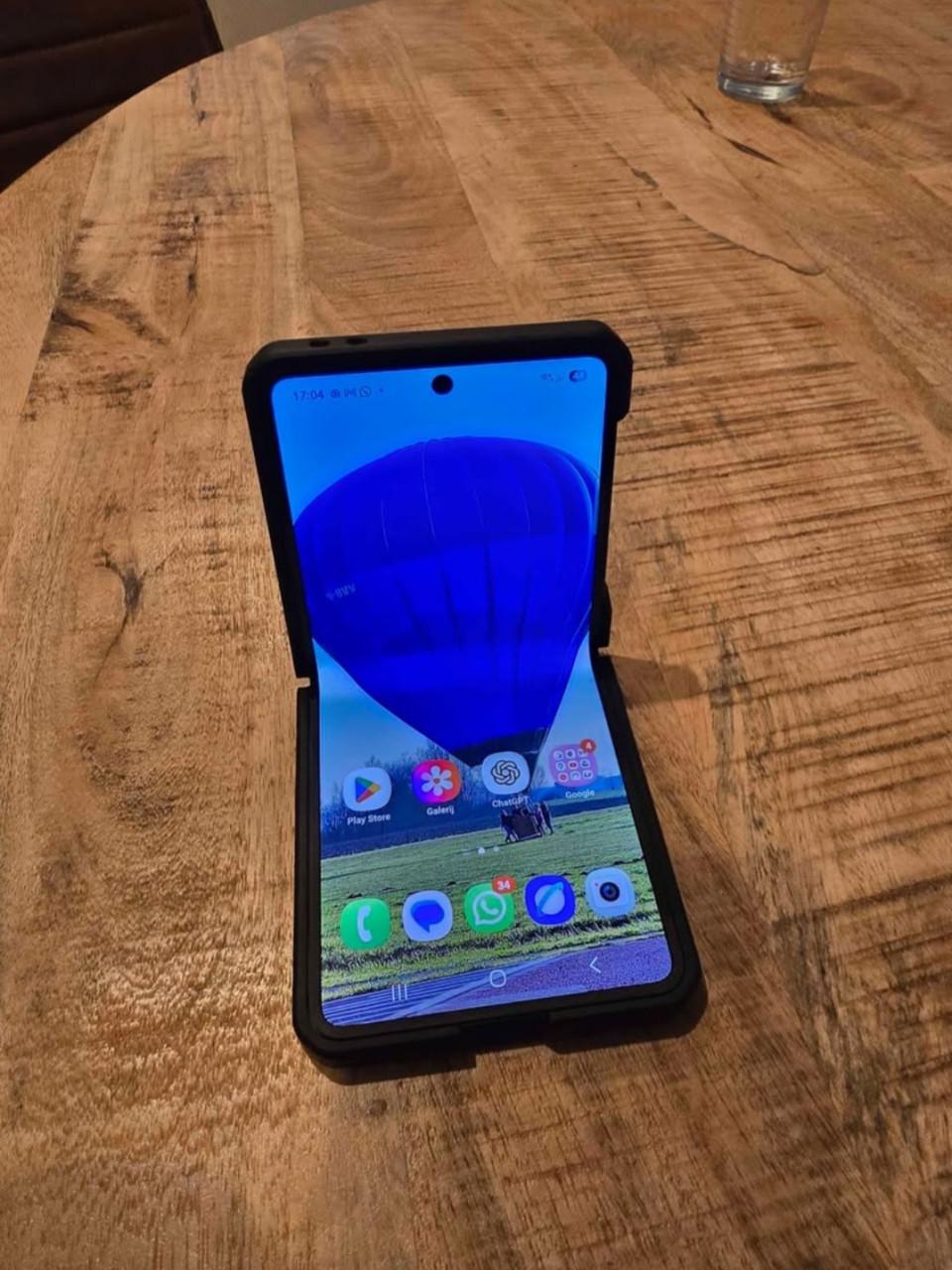 Samsung flip 7 256 gb