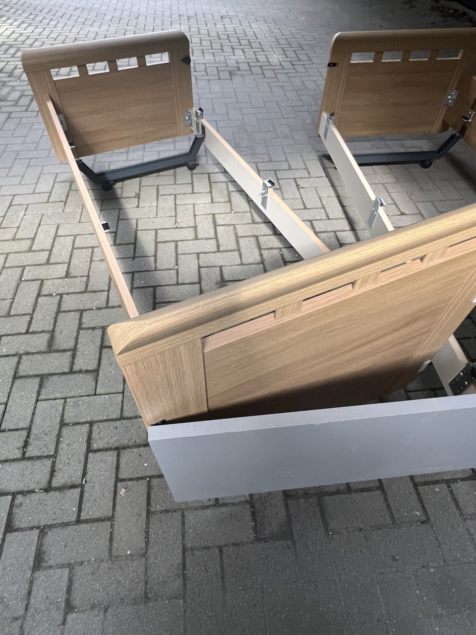 Bed 2 persoons 160x200 cm
