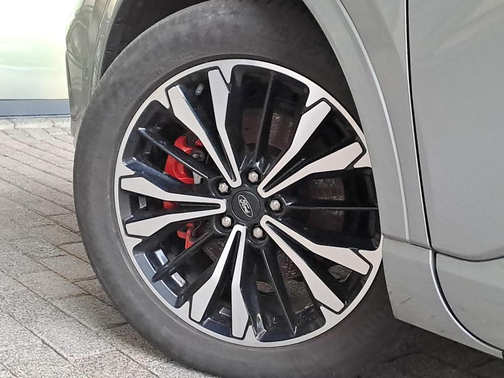 Ford Kuga 2.5 phev st-line | apple carplay & android auto | parkeersensoren