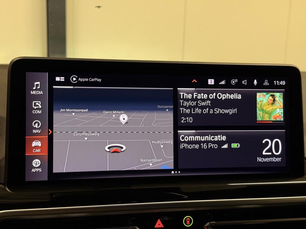 BMW X3 xdrive30e m-sport | stoelverwarming | achteruitrijcamera | trekhaak 