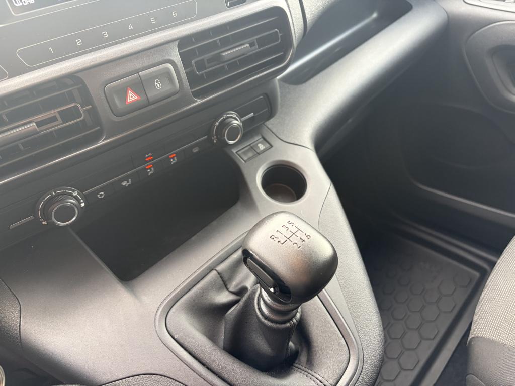 Peugeot Partner 1.5 bluehdi 100 s&s l1 | 7.200km! | airco | cruise | trekha