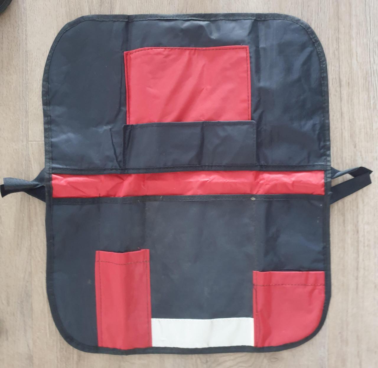 Organiser voor aan rolstoel, rollator of looprek