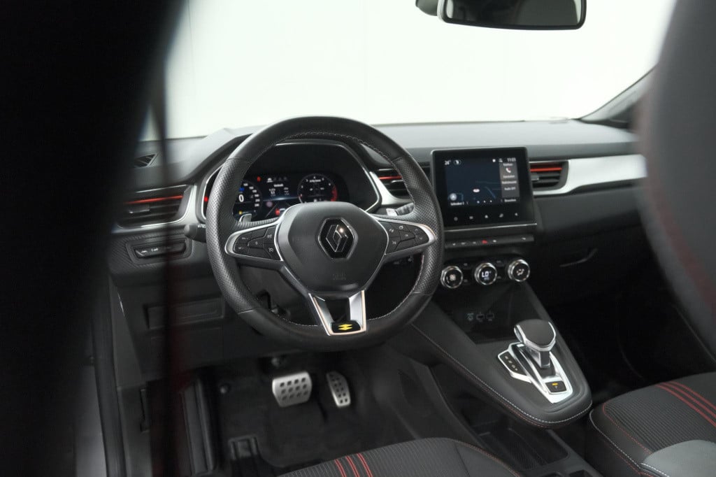 Renault Captur mild hybrid 140 edc r.s. line | camera | navigatie | stoelve