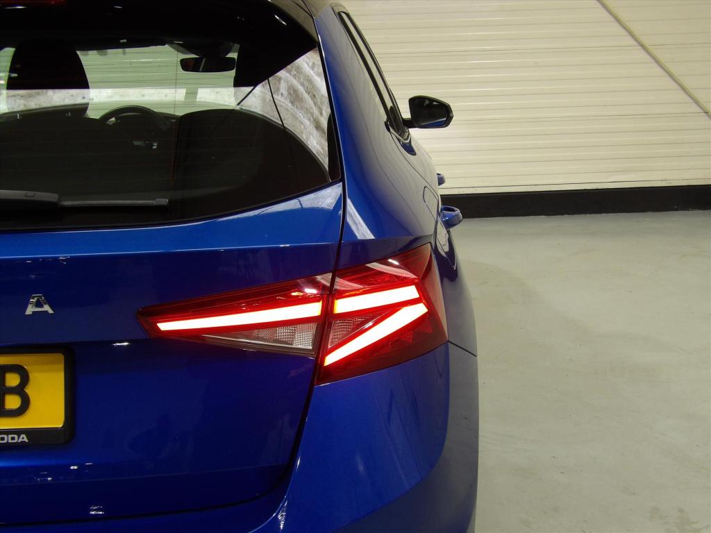 Skoda Fabia 1.0 tsi greentech 95pk style