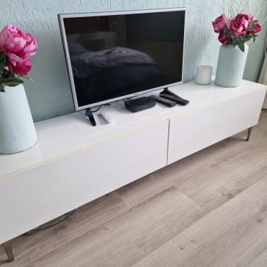 Te koop TV kast wit dressoir.