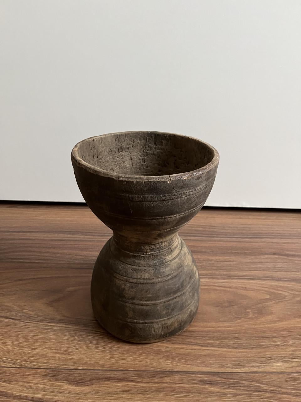 Nepalese pot nr. 2