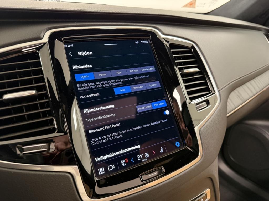 Volvo XC90 2.0 t8 plug-in hybrid awd ultra bright | luchtvering | b&w | mas