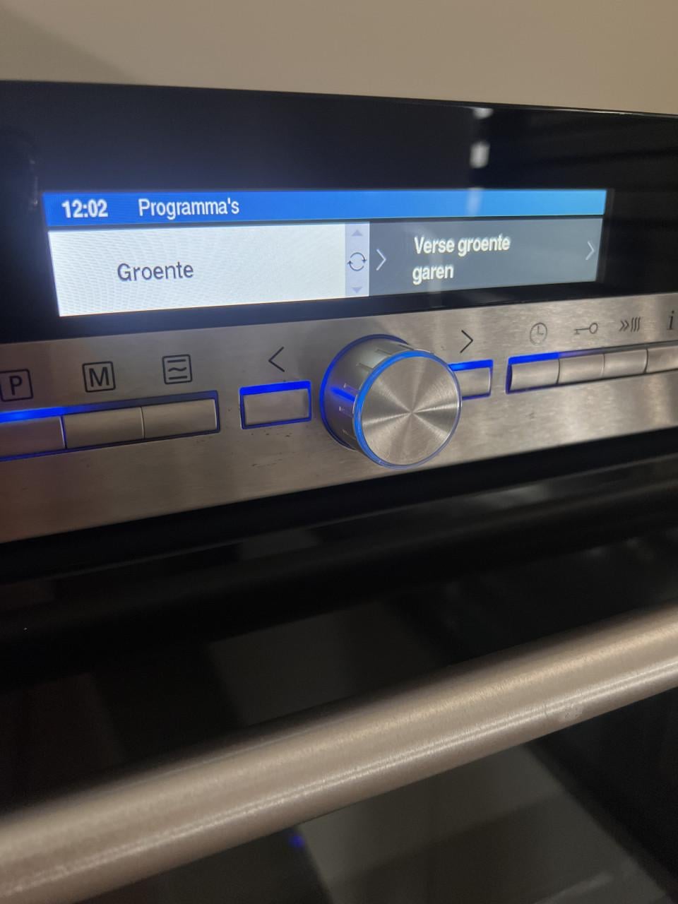 Nette Siemens HB86K575N Combimagnetron/oven