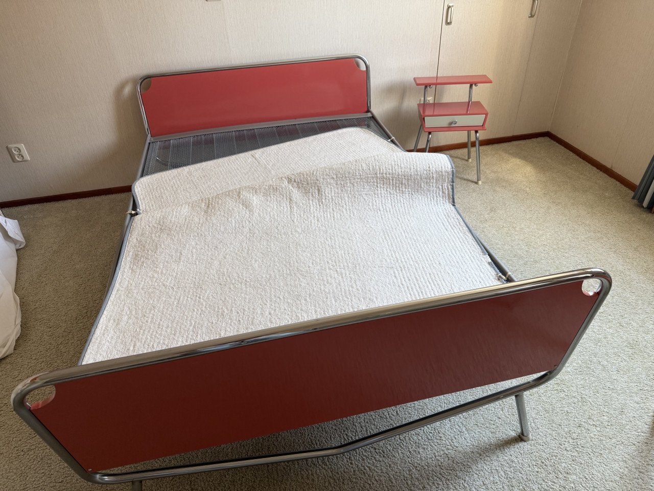 GERESERVEERD - Vintage deal! Rietveld voor Auping bed twijfelaar