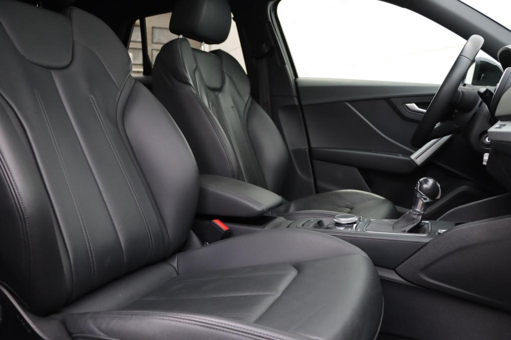 Audi Q2 35 tfsi s edition 150pk s-tronic | panoramadak