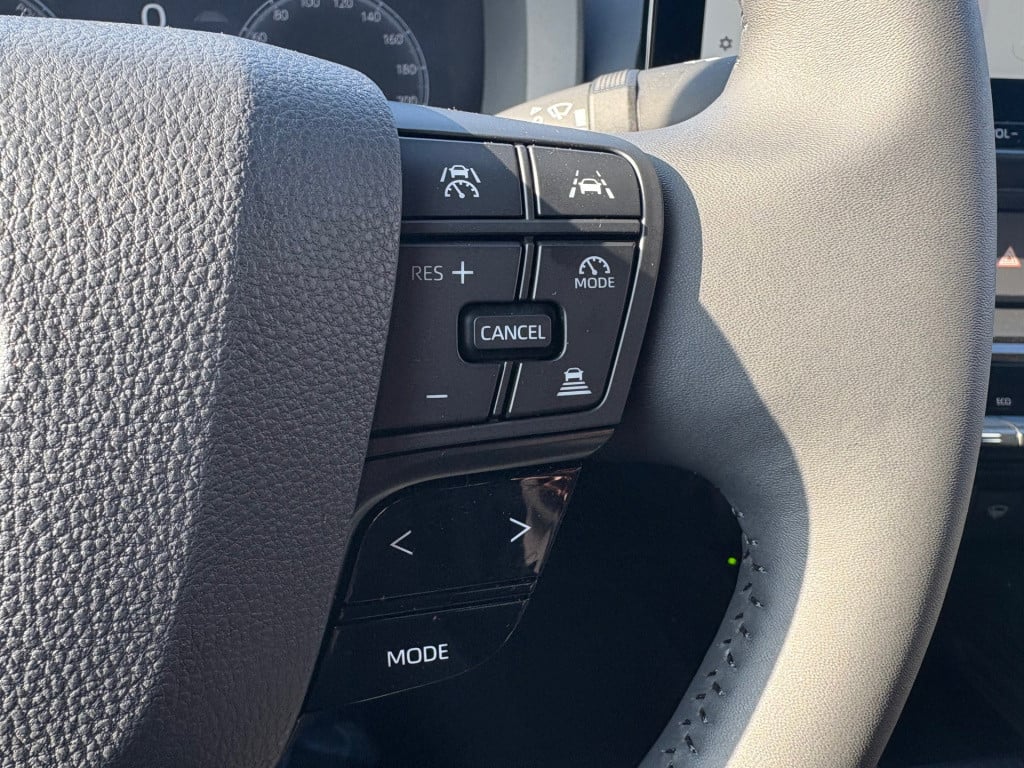 Toyota C-hr 2.0 plug-in hybrid 220 dynamic