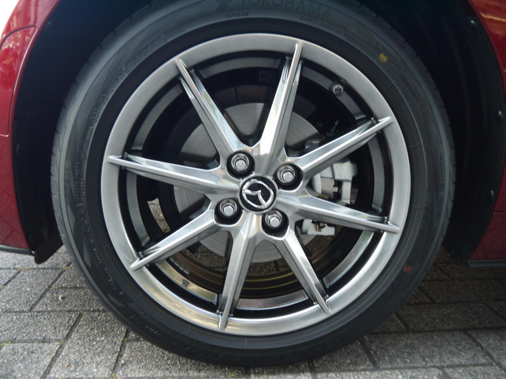 Mazda Mx-5 1.5 skyactiv-g 132 exclusive-line