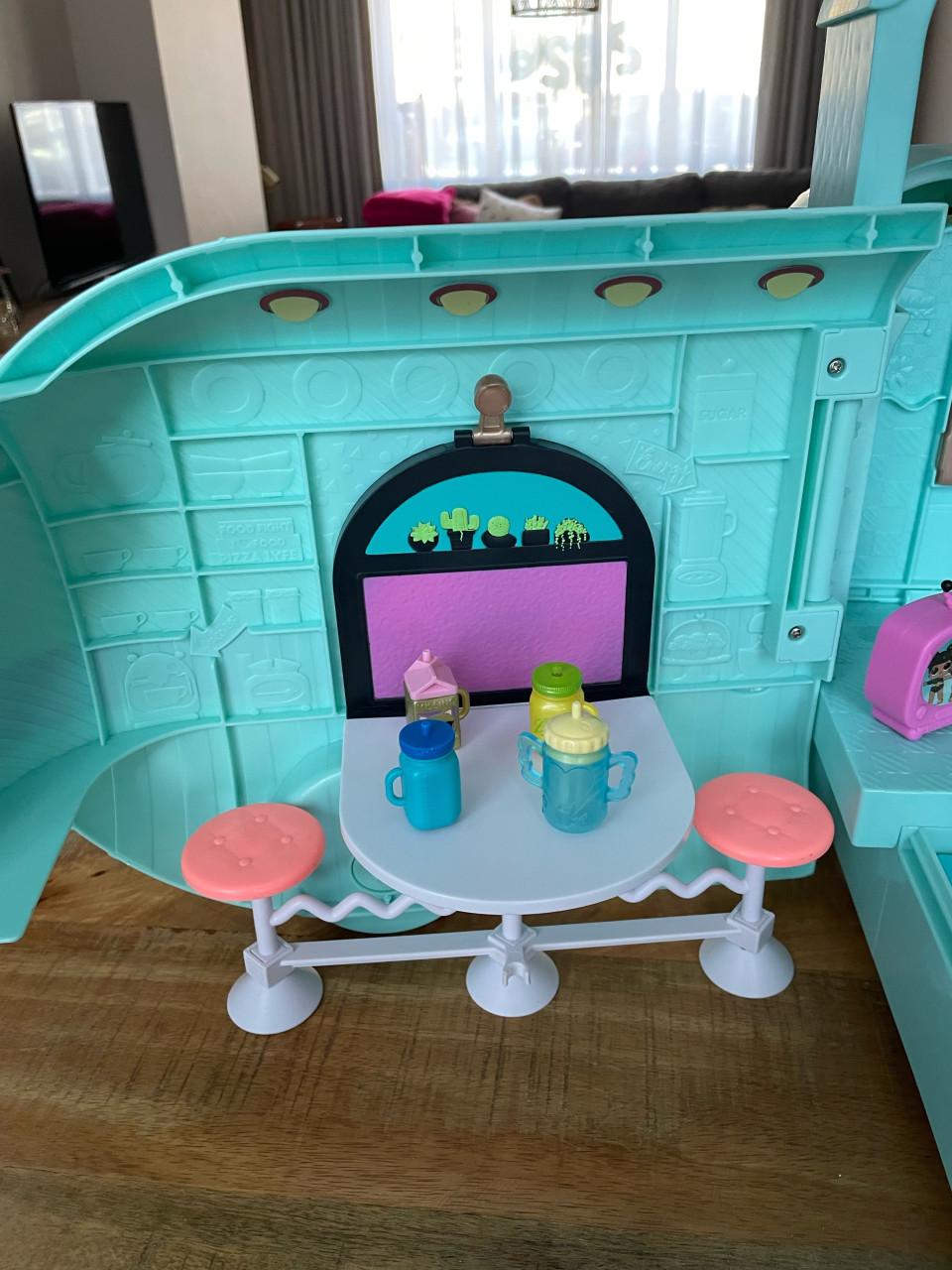 LOL speelgoed camper