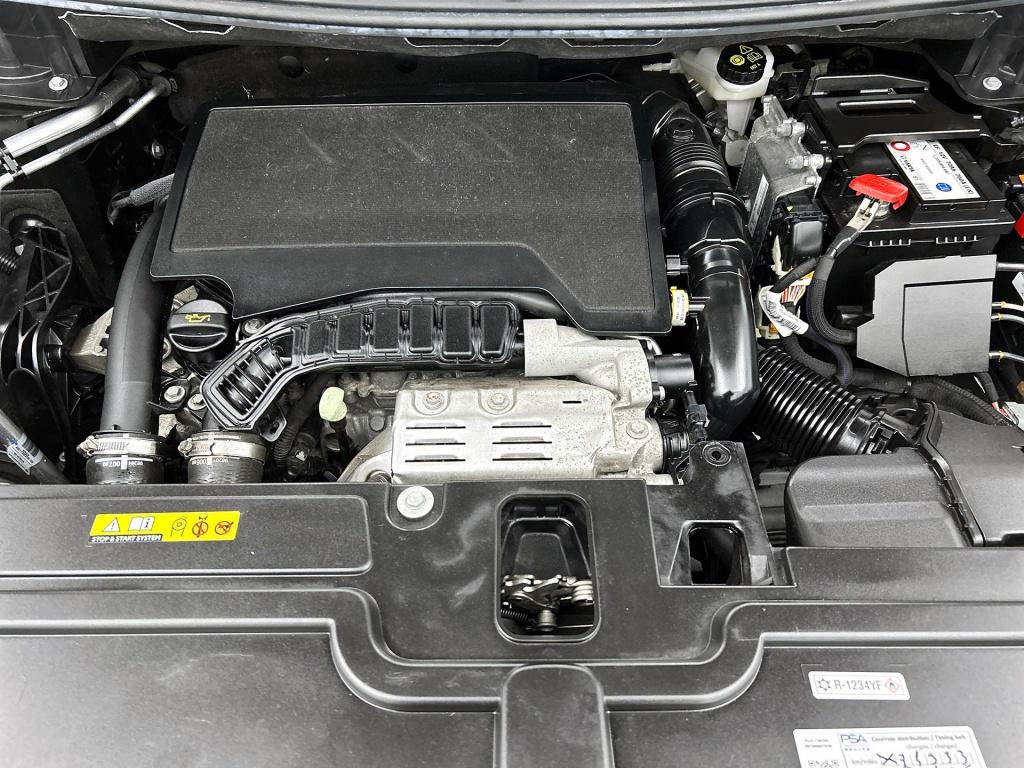 Opel Grandland X 1.2 turbo business executive| trekhaak | panoramadak |