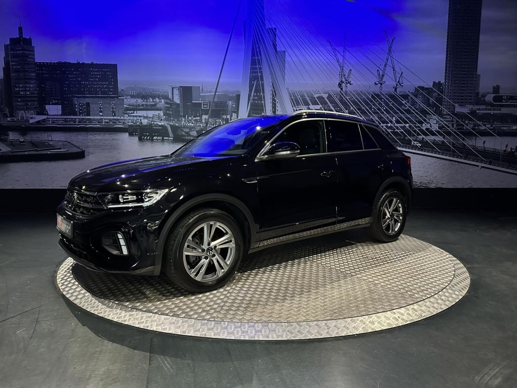 Volkswagen T-roc 1.5 tsi r-line *winterpack*keyless*achtercamera*trekhaak*