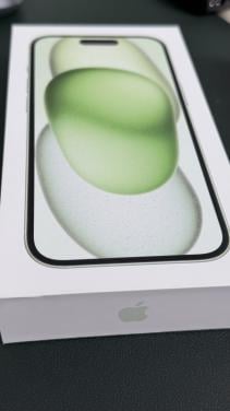 IPhone 15  green  256GB