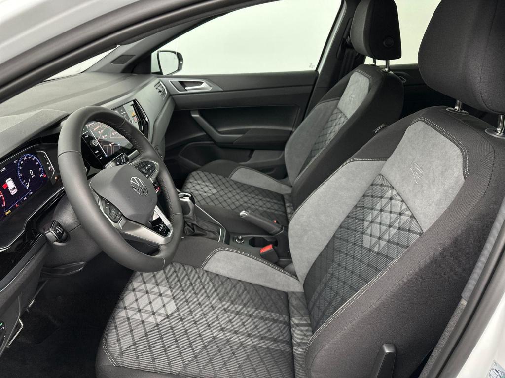 Volkswagen Polo r-line-edition 1.0 70 kw / 95 pk tsi hatchback 7 v