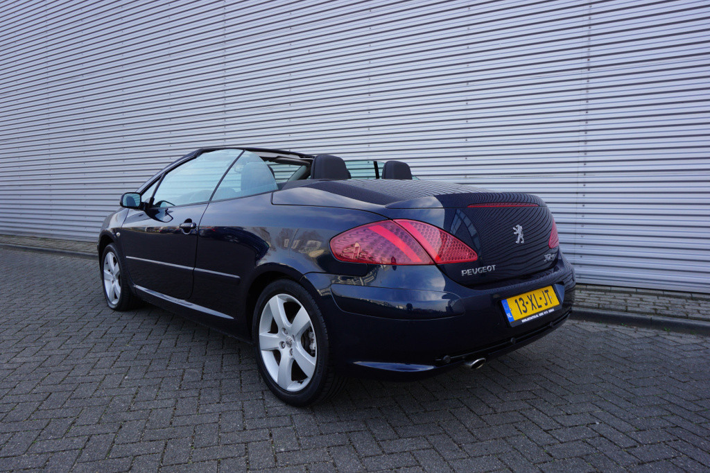 Peugeot 307 cc 2.0-16v climate / cruise controle / leder / nap