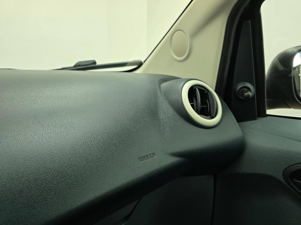 Ford KA occasion 1.2 style start/stop met airco | leuke uitvoering | tweede