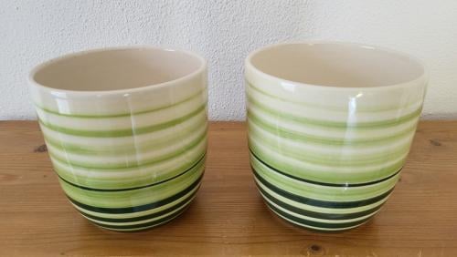 Set van 2 IKEA bloempotten