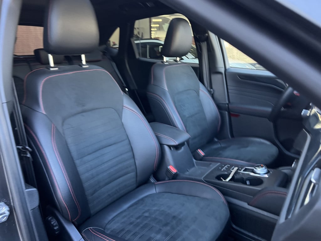 Ford Kuga 2.5 phev st-line x | pano | carplay | trekhaak | keyless | head-u