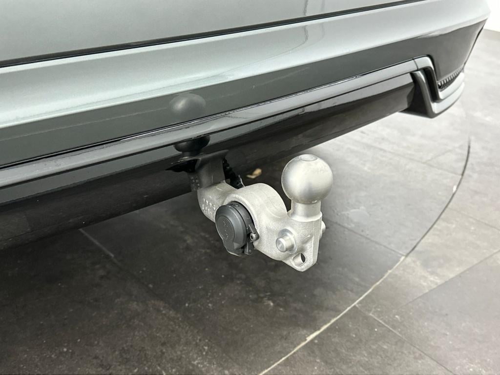Volvo XC60 t6 398pk recharge ultra dark| verkocht