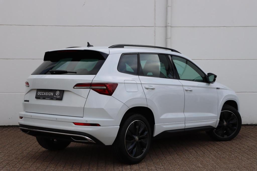 Skoda Karoq 1.5 tsi sportline 150pk dsg7 voor+achterbankverwarming | stuurv