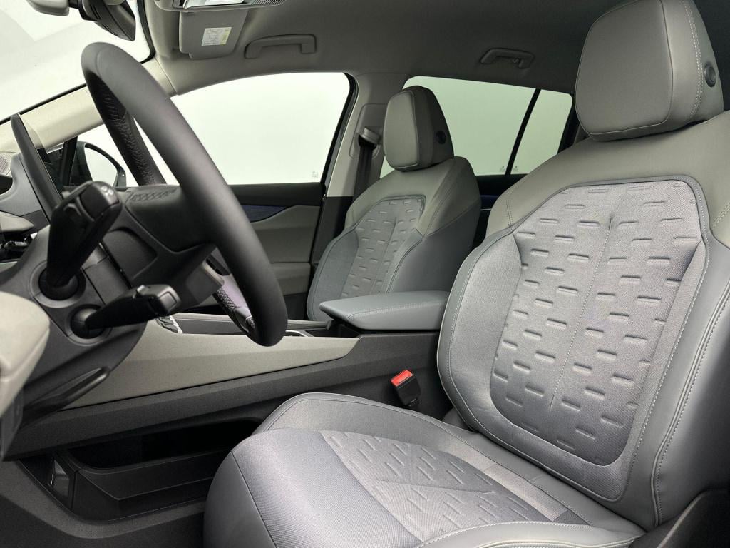 Skoda Peaq business edition elektromotor 210 kw / 286 pk suv